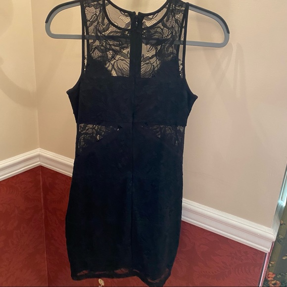 Guess dress M - Picture 2 of 4